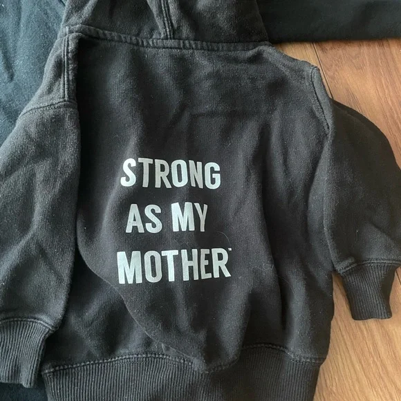 Mother/Baby Matching Sweaters - Picture 10 of 12